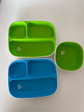 Bright Green & Blue Kids Sectioned Plates and Bowl - Brand Unknown